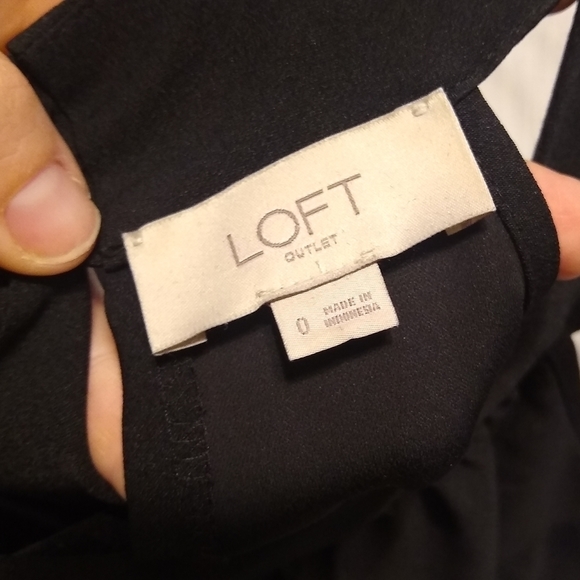 Loft Black tie back jumpsuit Size 0 - Picture 6 of 6